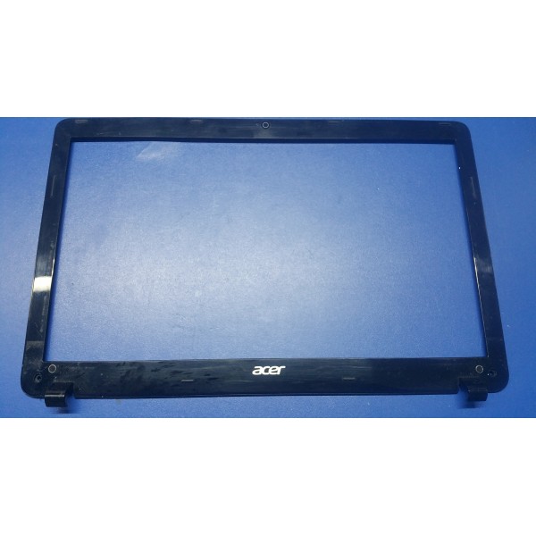 Rama LCD ACER ASPIRE E1-531G