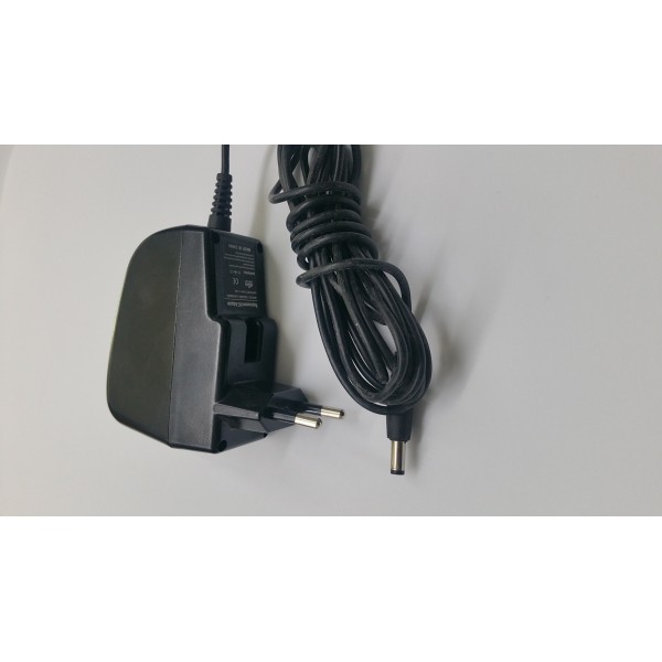 Alimentator compatibil 9.5V 2.5A