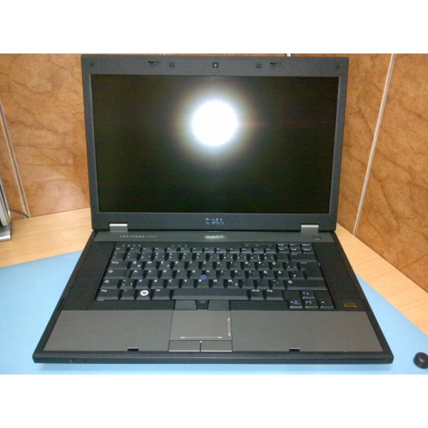 Laptop Dell E5510 15.6" i7-620M 3.33Ghz, 4GB DDR3, 250GB, DVD-RW