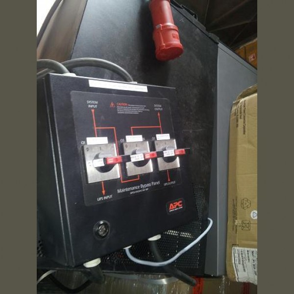 UPS APC SMartUPS 20kVA SUVT20KH4B4S