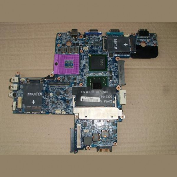 Placa de baza defecta DELL LATITUDE D630(neumblat pe ea)
