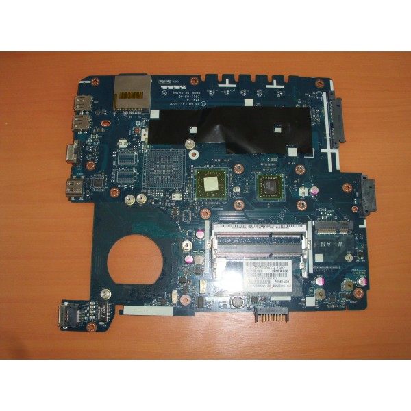Placa de baza+CPU Defecta  integrat AMD  laptop ASUS X53U