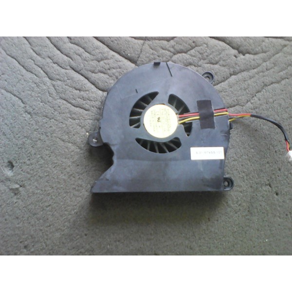 Ventilator Clevo Novatech M761SU