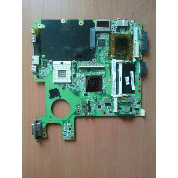 Placa de baza defecta Packard Bell Vesuvio