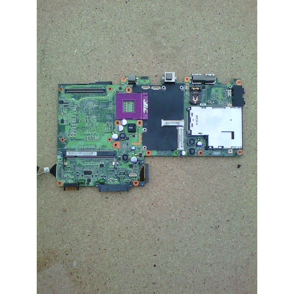 Placa de baza probabil buna Fujitsu Amilo PI2540 - 82GP55110-C0F